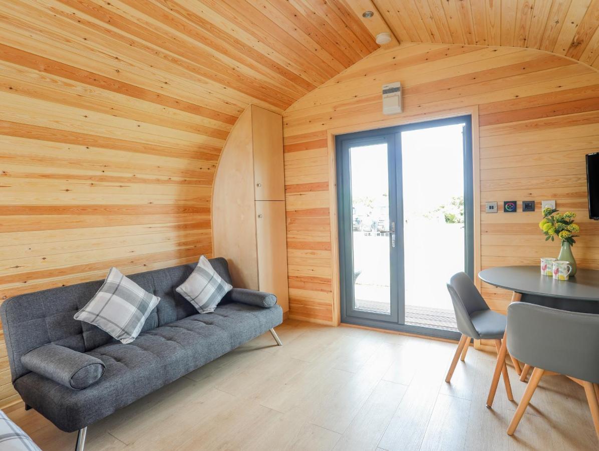 Caban Cariad Holyhead Eksteriør bilde